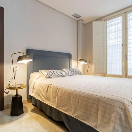Alkazar Gardens Old Town 6 Pax Apartment Seville Exterior photo